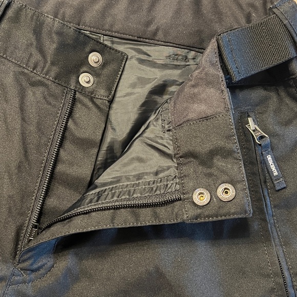 DESCENTE Swiss Insulated Ski Pant - Picture 6 of 15